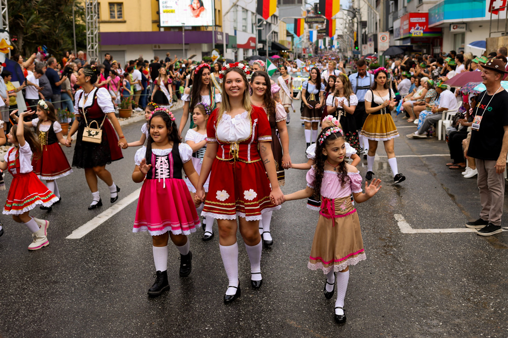 Desfile - Cultura e Alegria